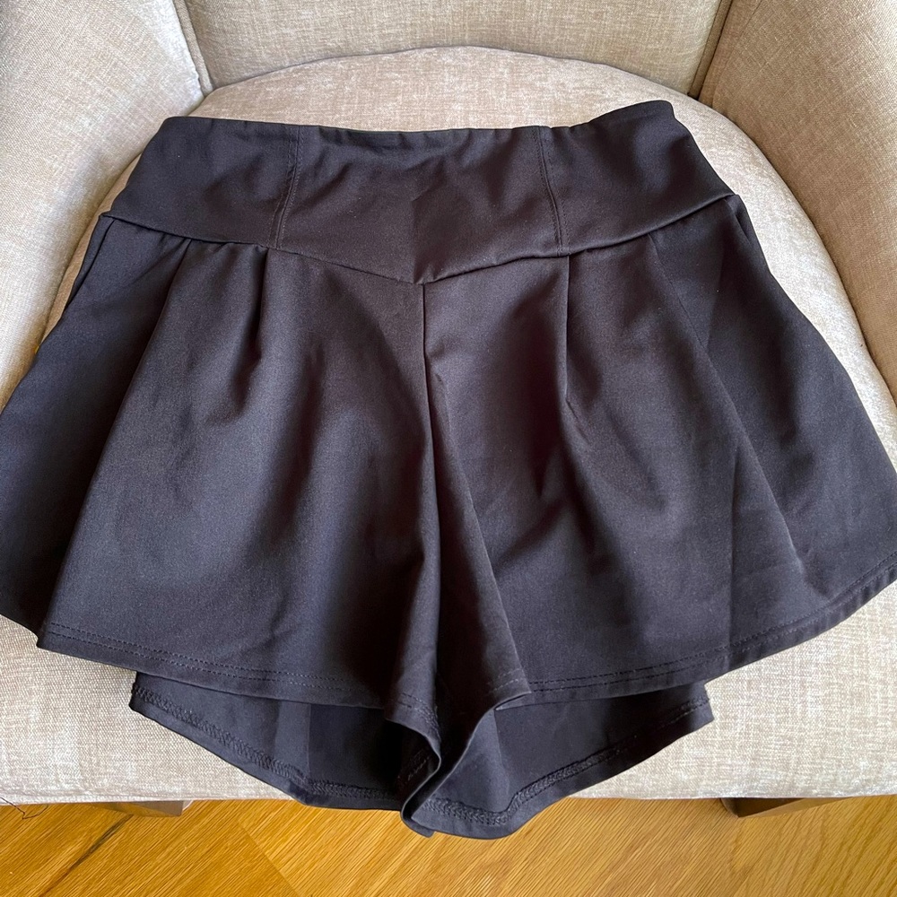 Tiger Friday black shorts